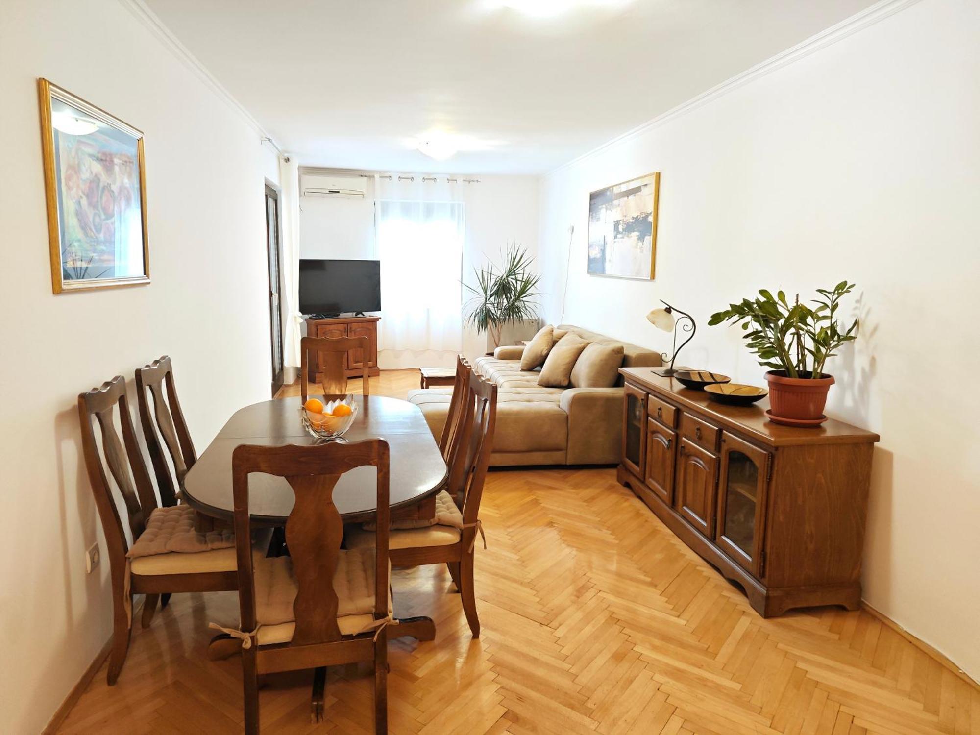 Apartment Golub บุดวา ภายนอก รูปภาพ
